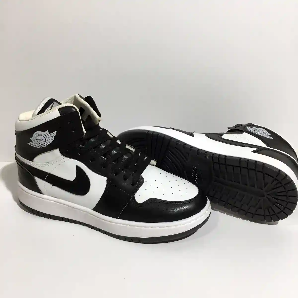 کفش کتونی ساقدار مردانه نایک جردن وان Jordan 1 سفید مشکی کد 220